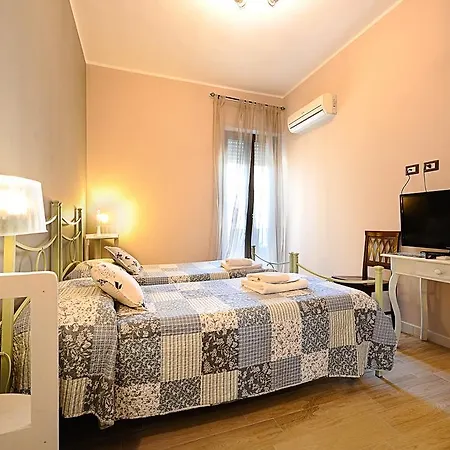 Victoria Guest house 2*