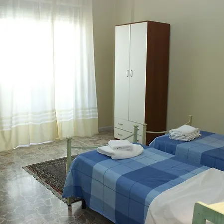 Victoria 2* Cagliari