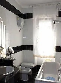 Victoria Guest house 2*